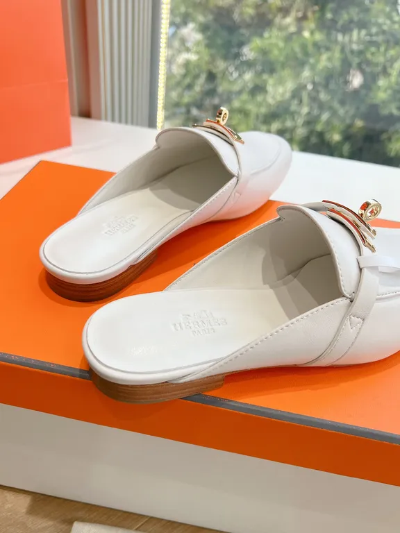 Hermes Shoe 